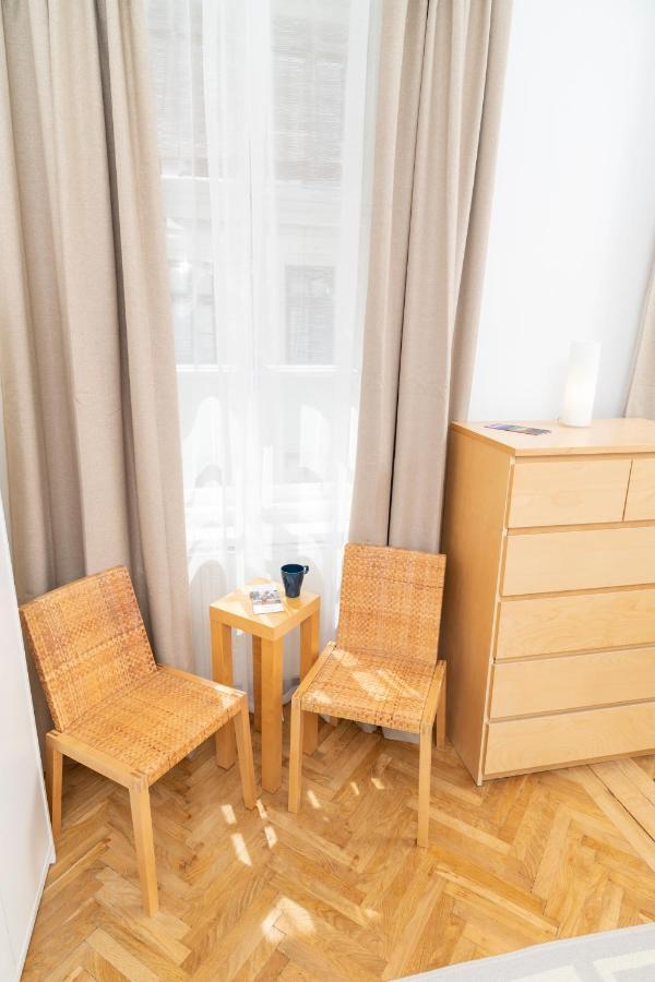 Die Fromme Hermine Wien Exteriör bild